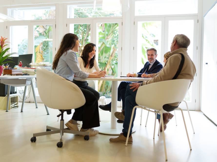 gayavillalongaprocuradoras